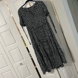 Madewell floral maxi dress XS black and white